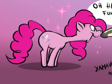 Pinkie Pie says HI