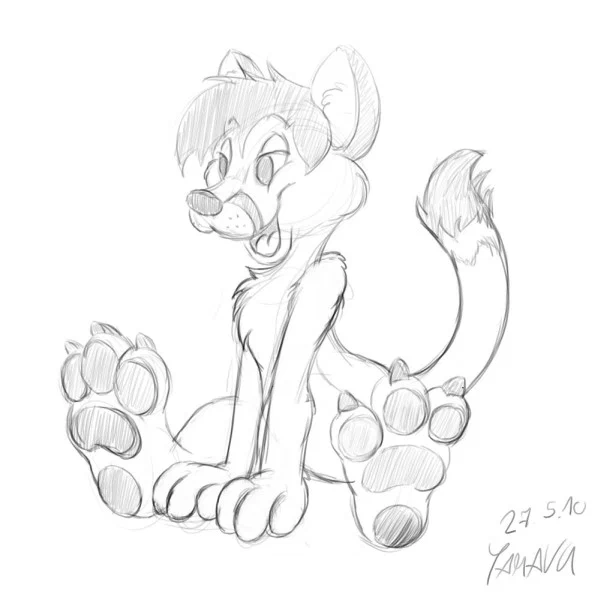 mystkatodark-paws.jpg